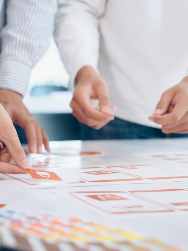 Creative development of SEO-optimized programming websites for mobile applications. User experience design concept for marketing strategy.